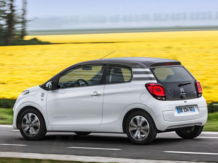  Citroen C1 3-Door 2014 года  (фото 6 из 17)